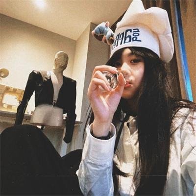翩翩不离